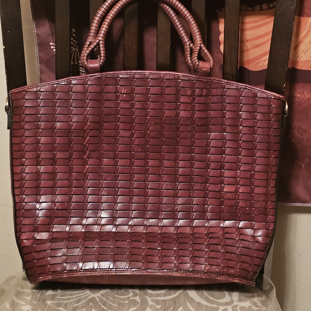Vintage Fossil Elegant Burgundy Woven Tote Bag